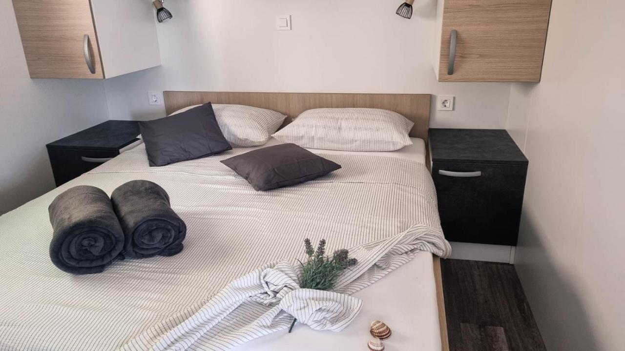 Luxury Mobile Homes Klenovica Extérieur photo