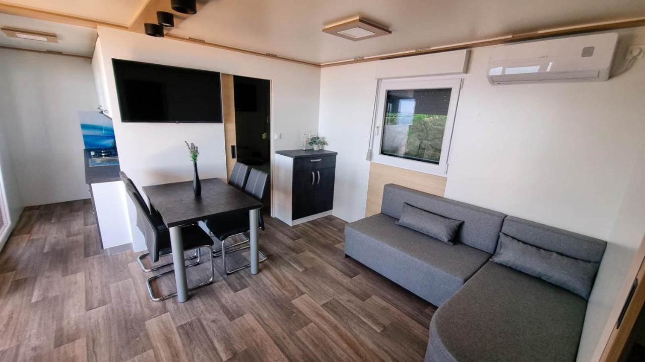 Luxury Mobile Homes Klenovica Extérieur photo